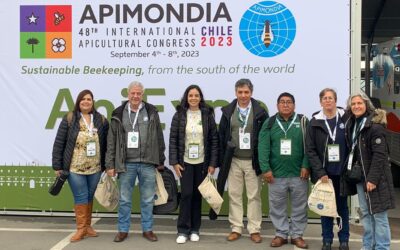 CVP PRESENTE EN EL 48° CONGRESO APIMONDIA